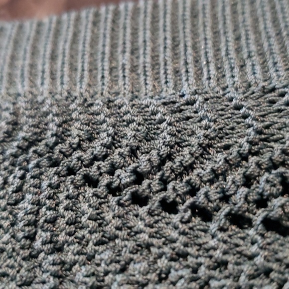 Wilfred Dark Green Crochet Boho tank top w scalloped hem - Picture 8 of 11